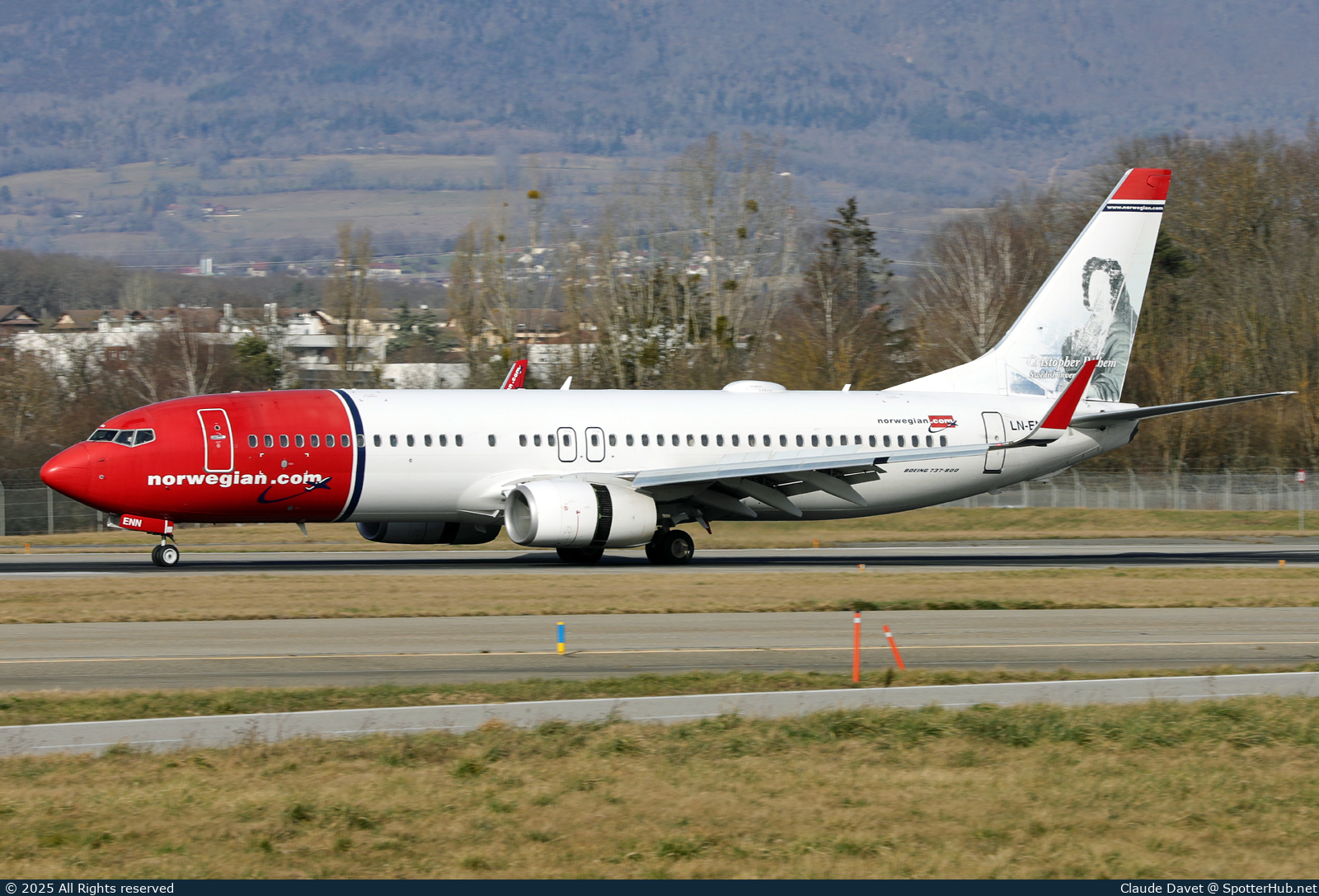 Photo of LN-ENN - Boeing 737-8JP operated by Norwegian Air Shuttle