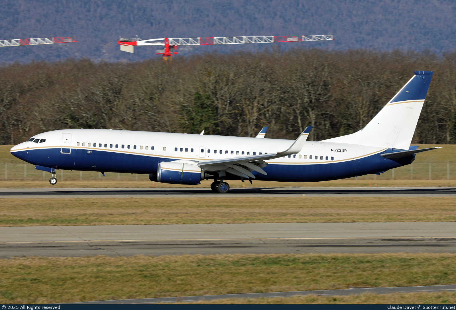 Photo of N522NR - Boeing 737-8ZE(BBJ2) operated by Hongkong Jet