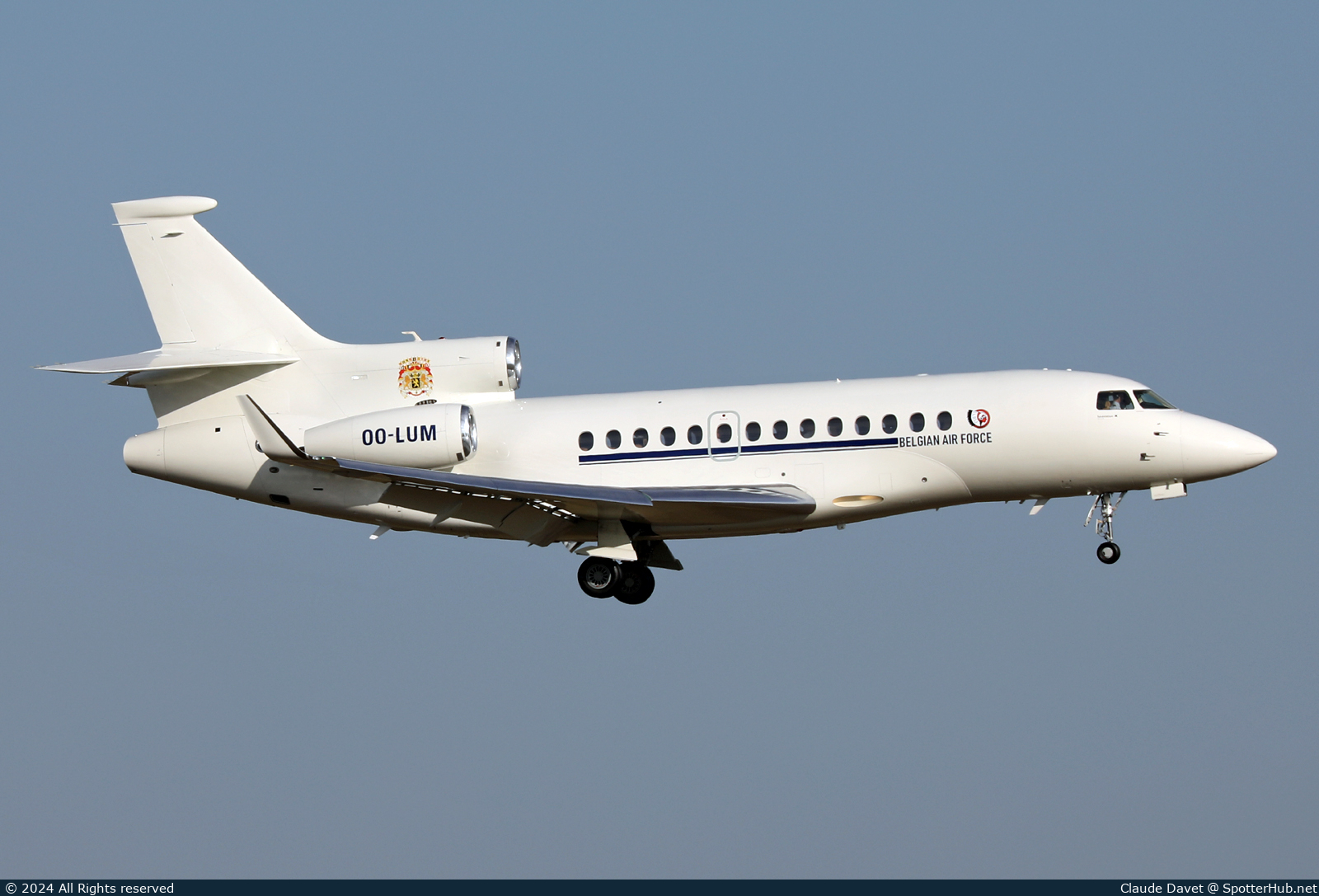 Photo of OO-LUM - Dassault Falcon 7X operated by Belgian Air Force (opb Luxaviation Belgium)