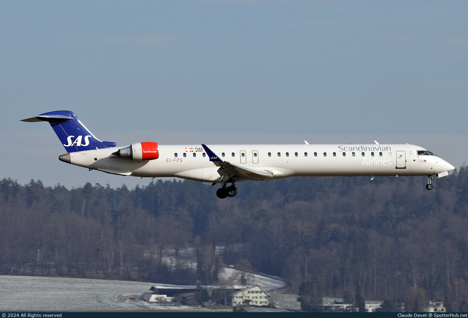 Photo of EI-FPS - Bombardier CRJ-900LR operated by SAS Scandinavian Airlines (opb CityJet)