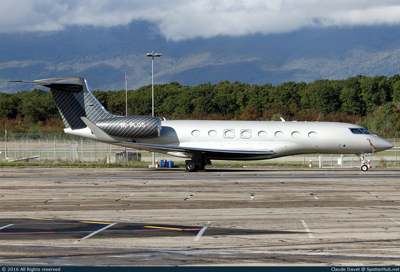 Photo of M-PLUS - Gulfstream G650ER operated by Jet Story