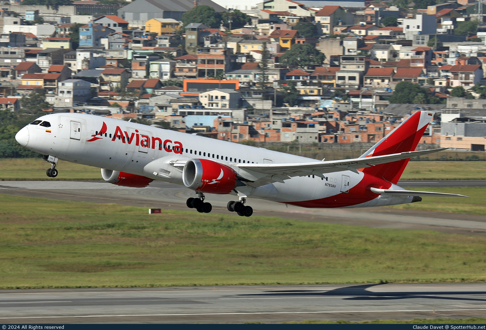 Photo of N793AV - Boeing 787-8 Dreamliner operated by Avianca