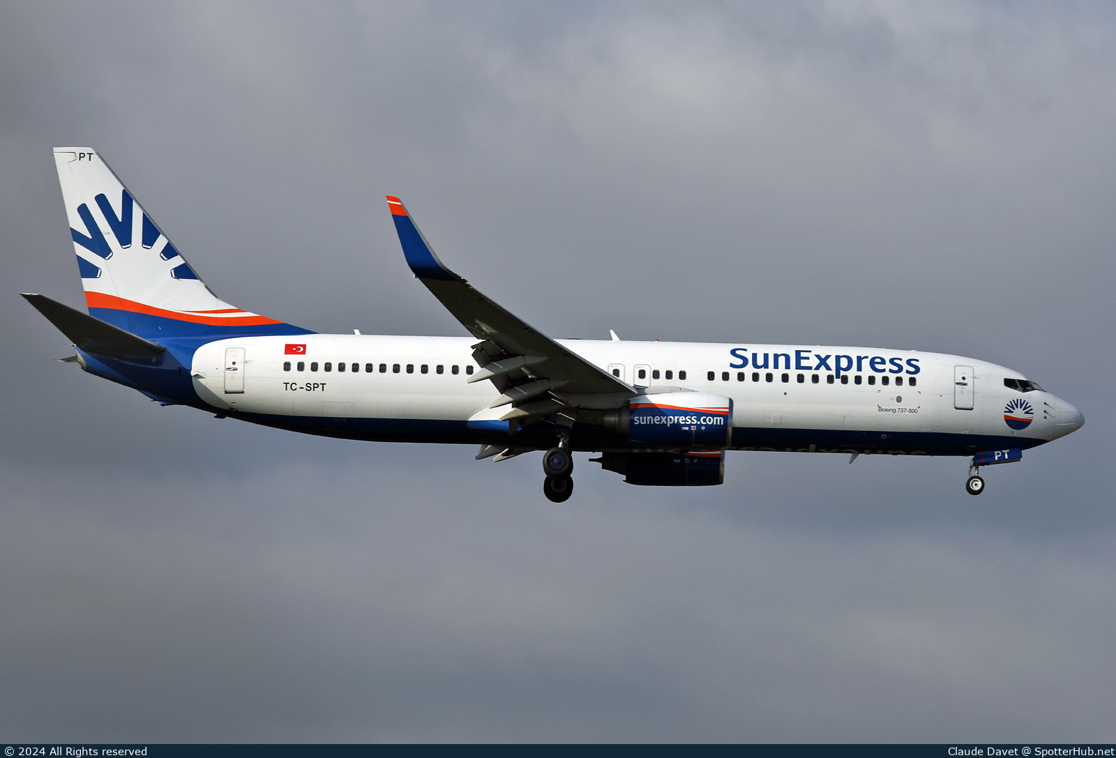 Photo of TC-SPT - Boeing 737-8U3 operated by SunExpress