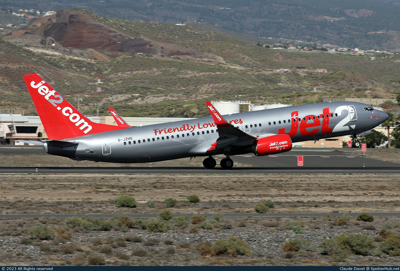 Photo of G-JZHS - Boeing 737-8MG operated by Jet2
