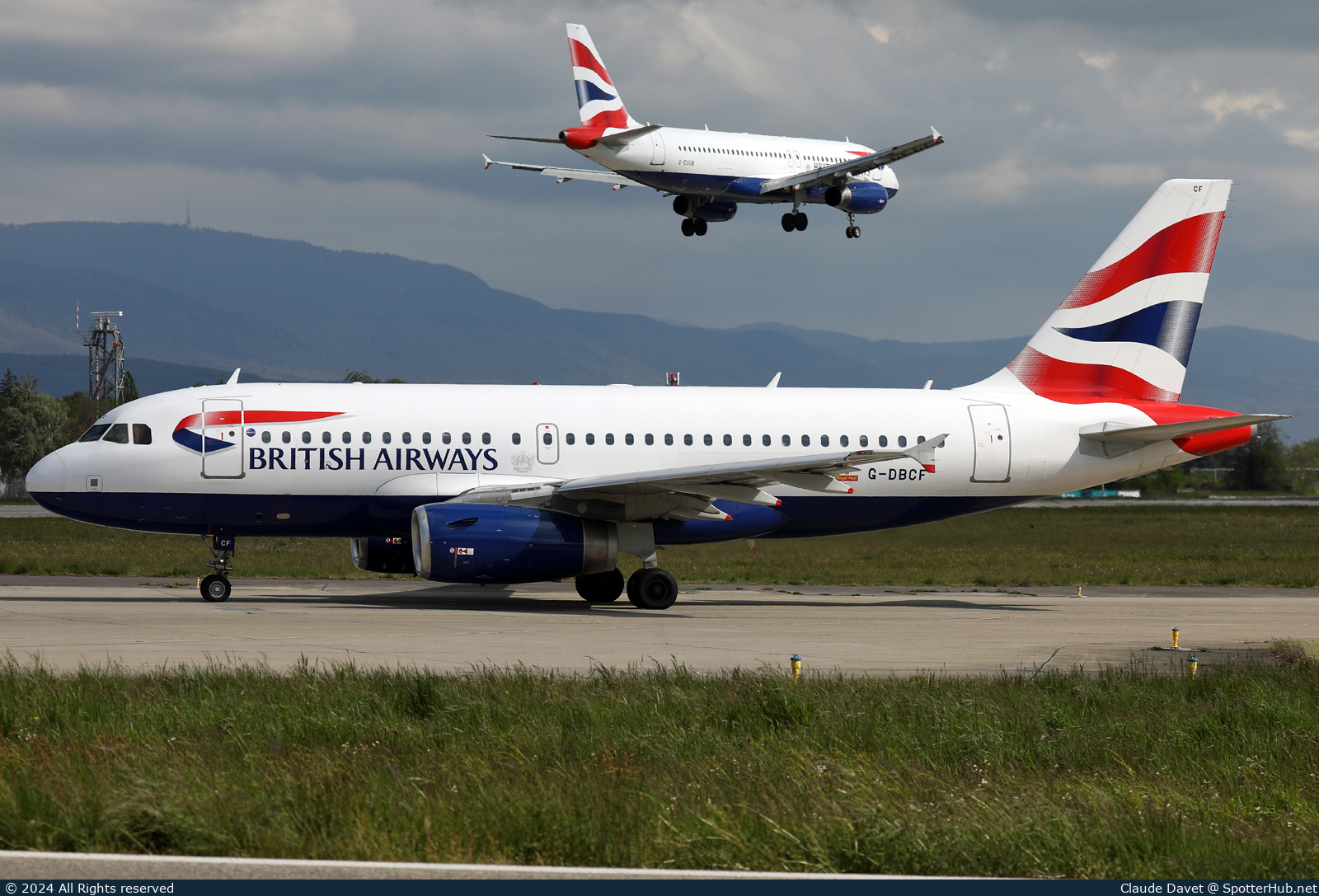 Photo of G-DBCF - Airbus A319-131 operated by British Airways