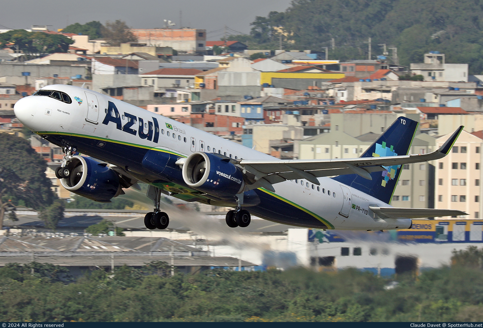 Photo of PR-YYD - Airbus A320-251N operated by Azul