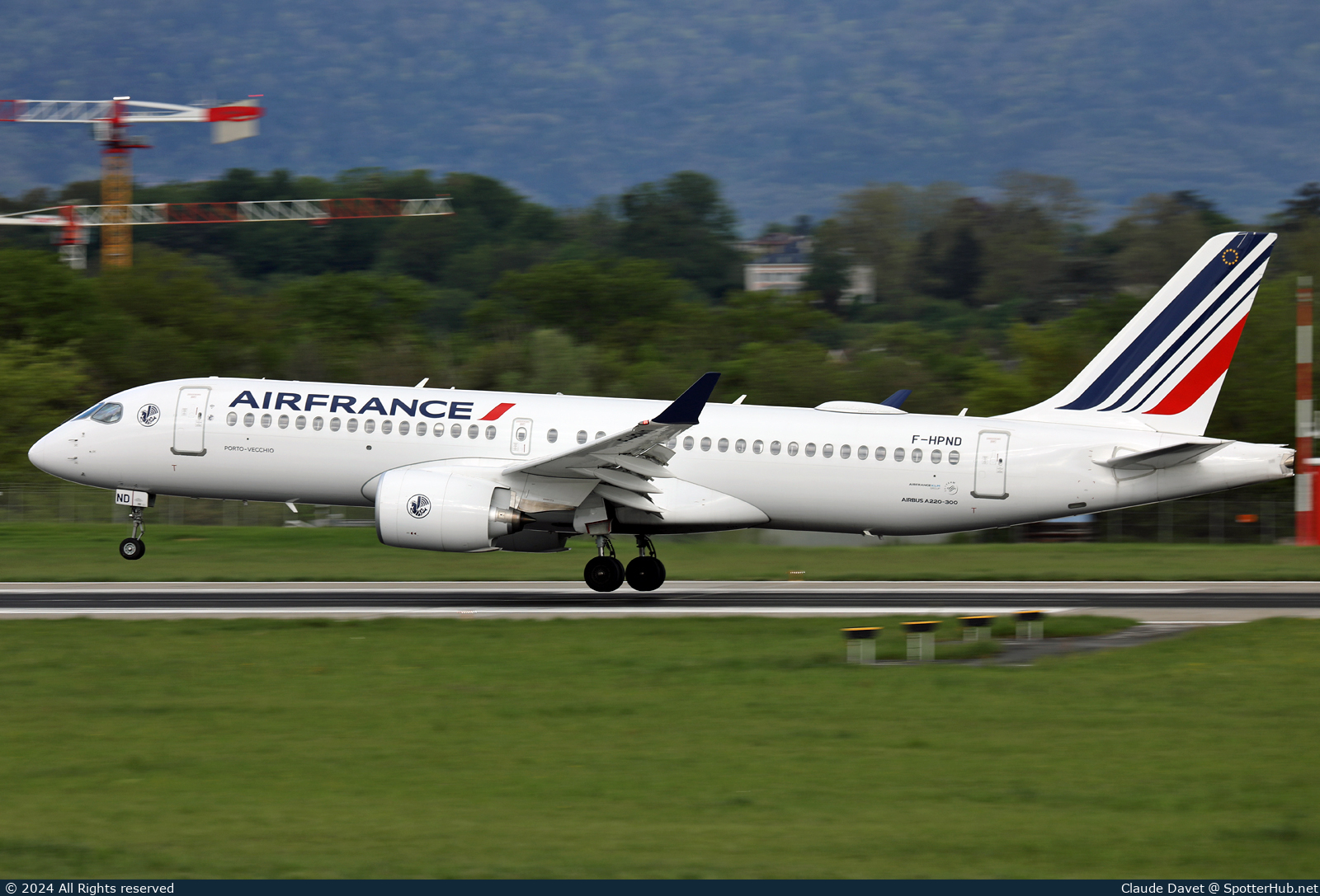 Photo of F-HPND - Airbus A220-300 operated by Air France