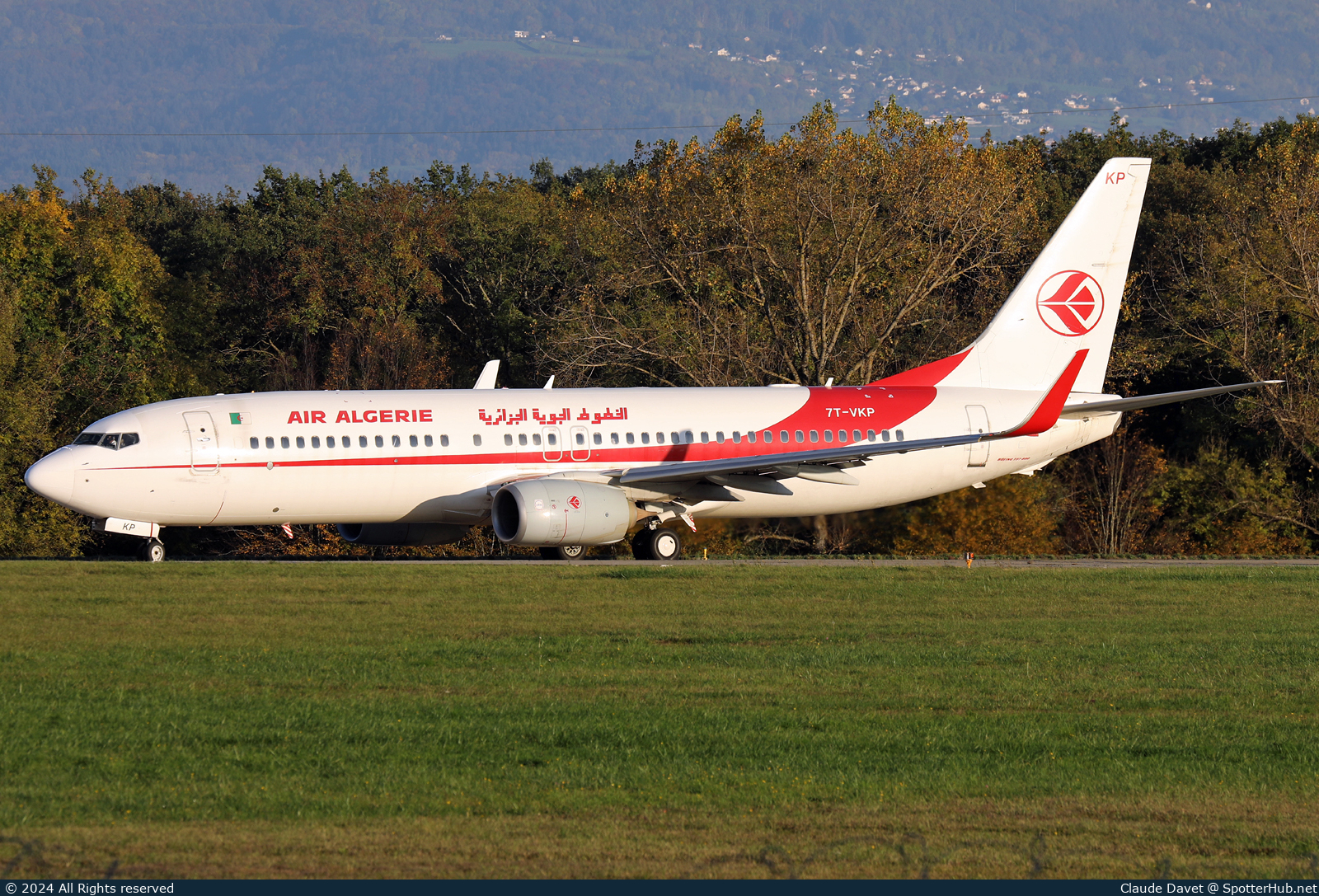 Photo of 7T-VKP - Boeing 737-8D6 operated by Air Algérie