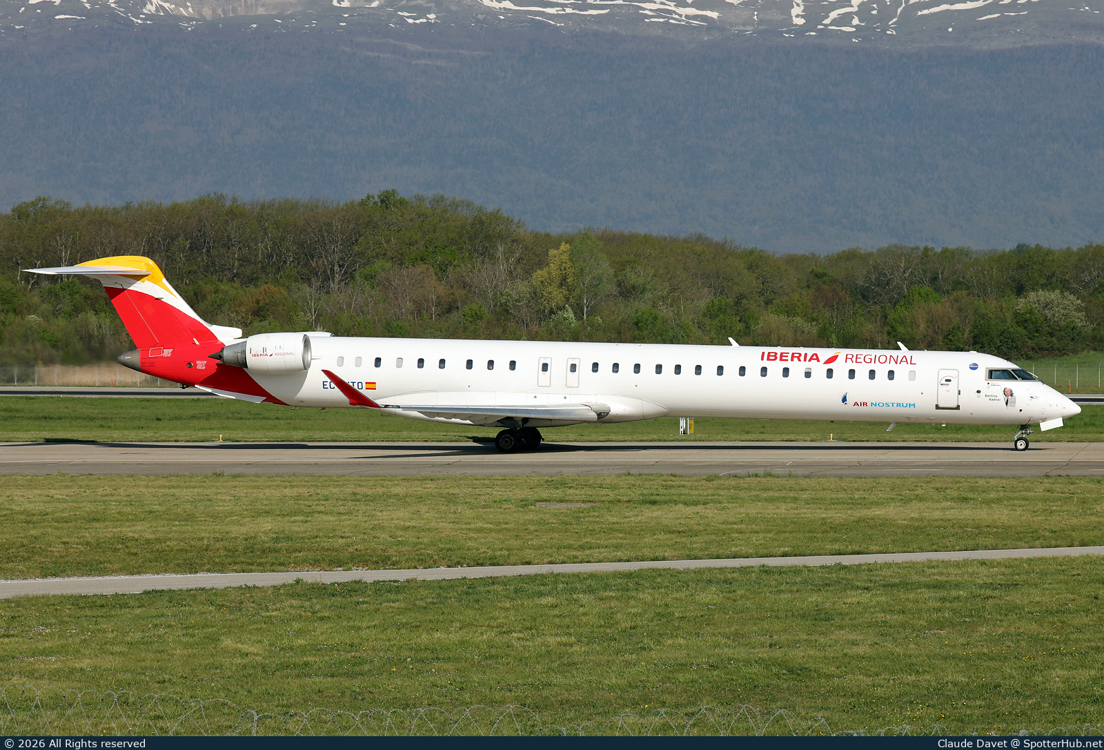 Photo of EC-MTO - Bombardier CRJ-1000 operated by Iberia Regional (opb Air Nostrum)