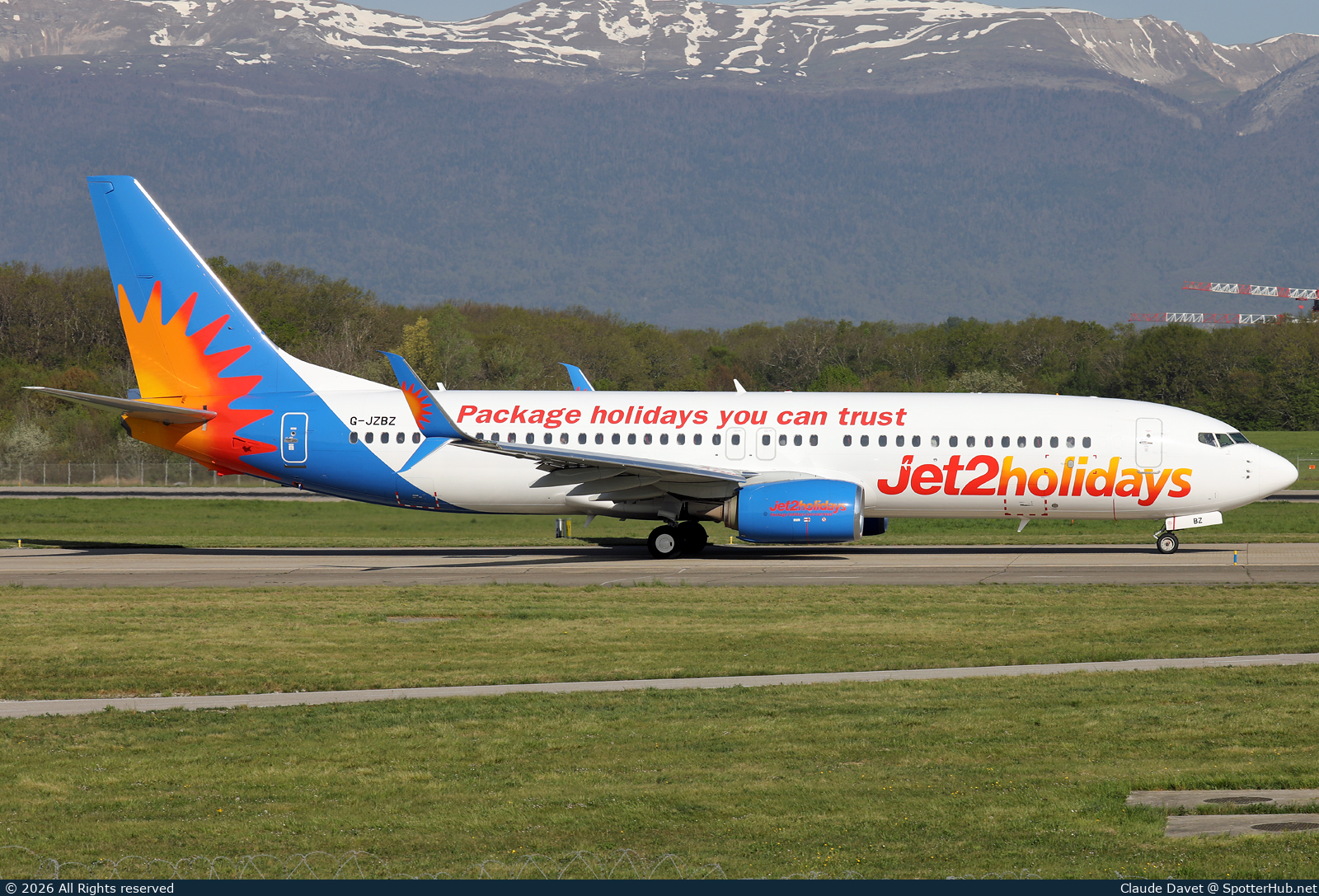 Photo of G-JZBZ - Boeing 737-86J operated by Jet2