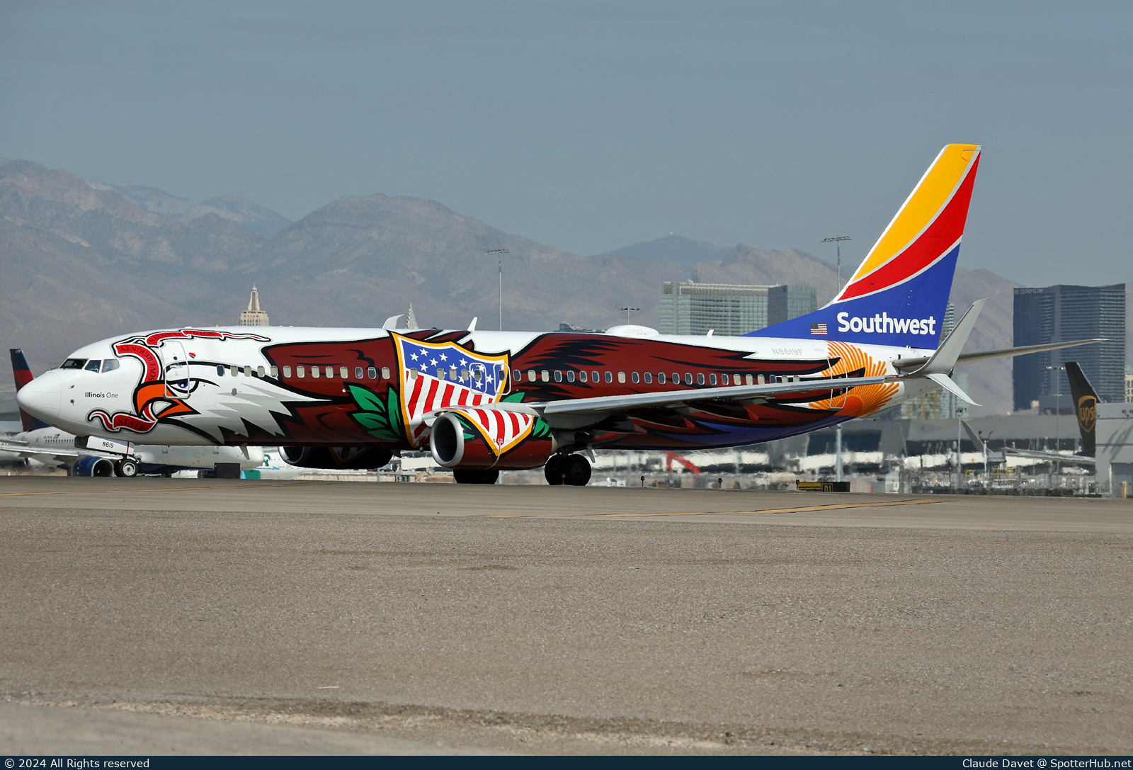 Photo of N8619F - Boeing 737-8H4 operated by Southwest Airlines