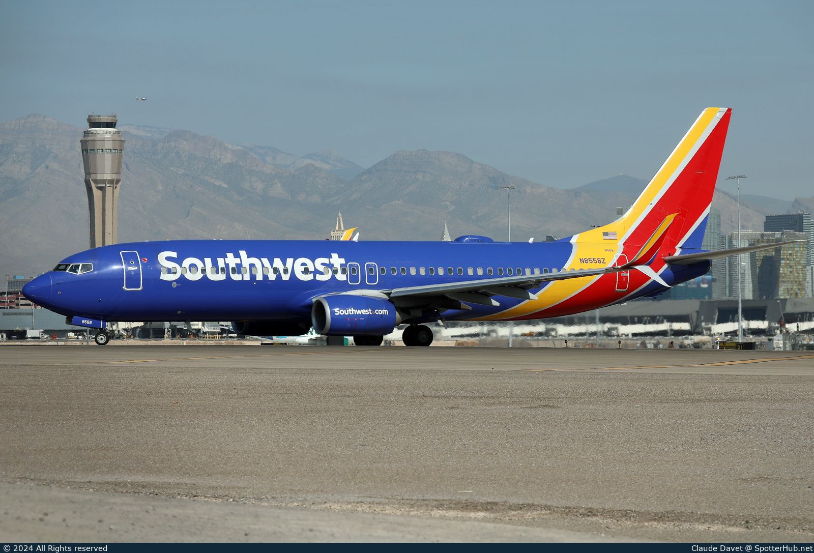 Photo of N8558Z - Boeing 737-8H4 operated by Southwest Airlines