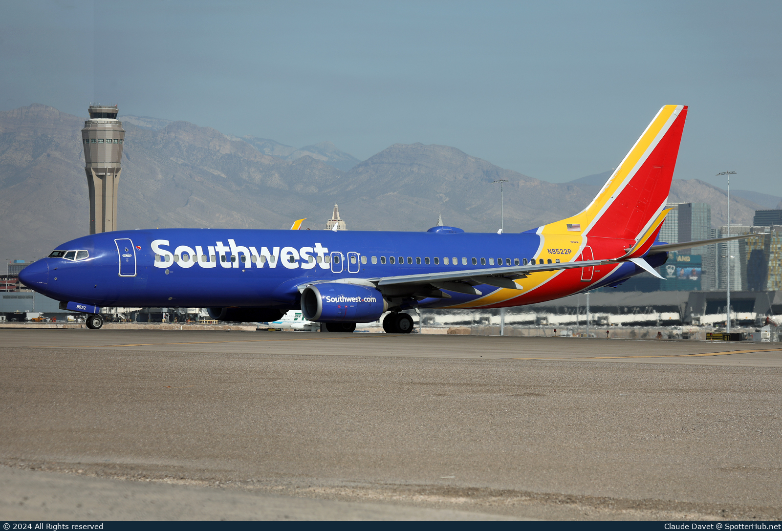 Photo of N8522P - Boeing 737-8H4 operated by Southwest Airlines