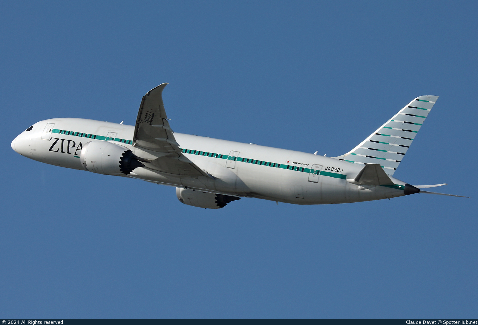 Photo of JA822J - Boeing 787-8 Dreamliner operated by Zipair