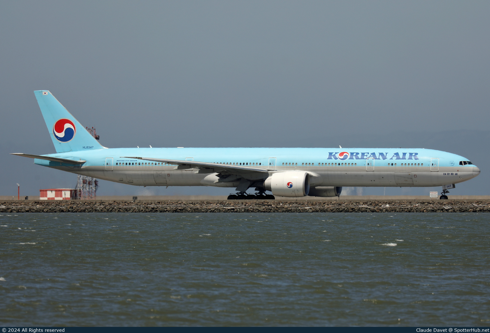 Photo of HL8347 - Boeing 777-3B5(ER) operated by Korean Air