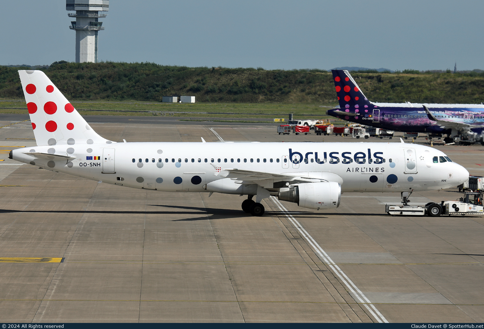 Photo of OO-SNH - Airbus A320-214 operated by Brussels Airlines