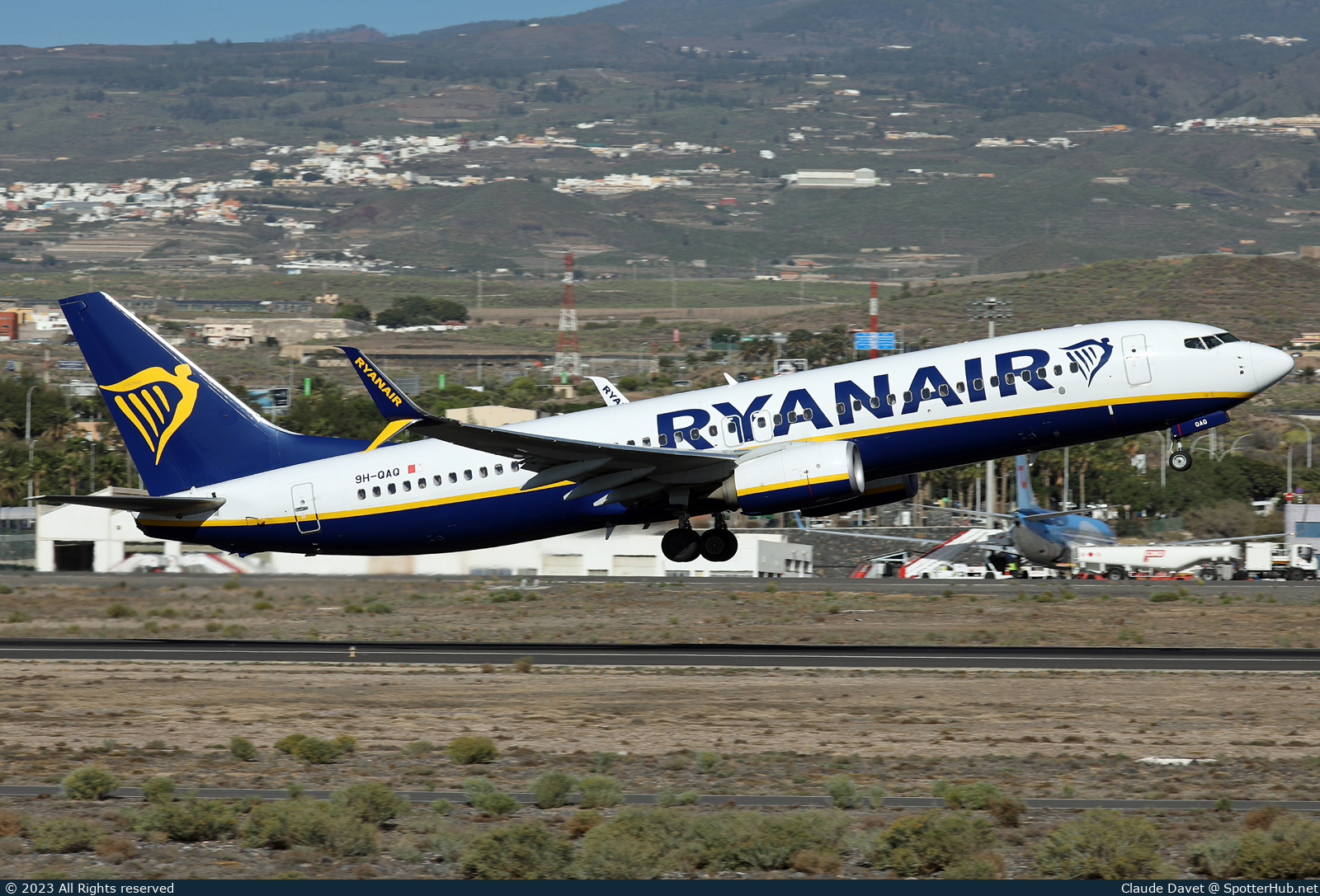 Photo of 9H-QAQ - Boeing 737-8AS operated by Ryanair (opb Malta Air)