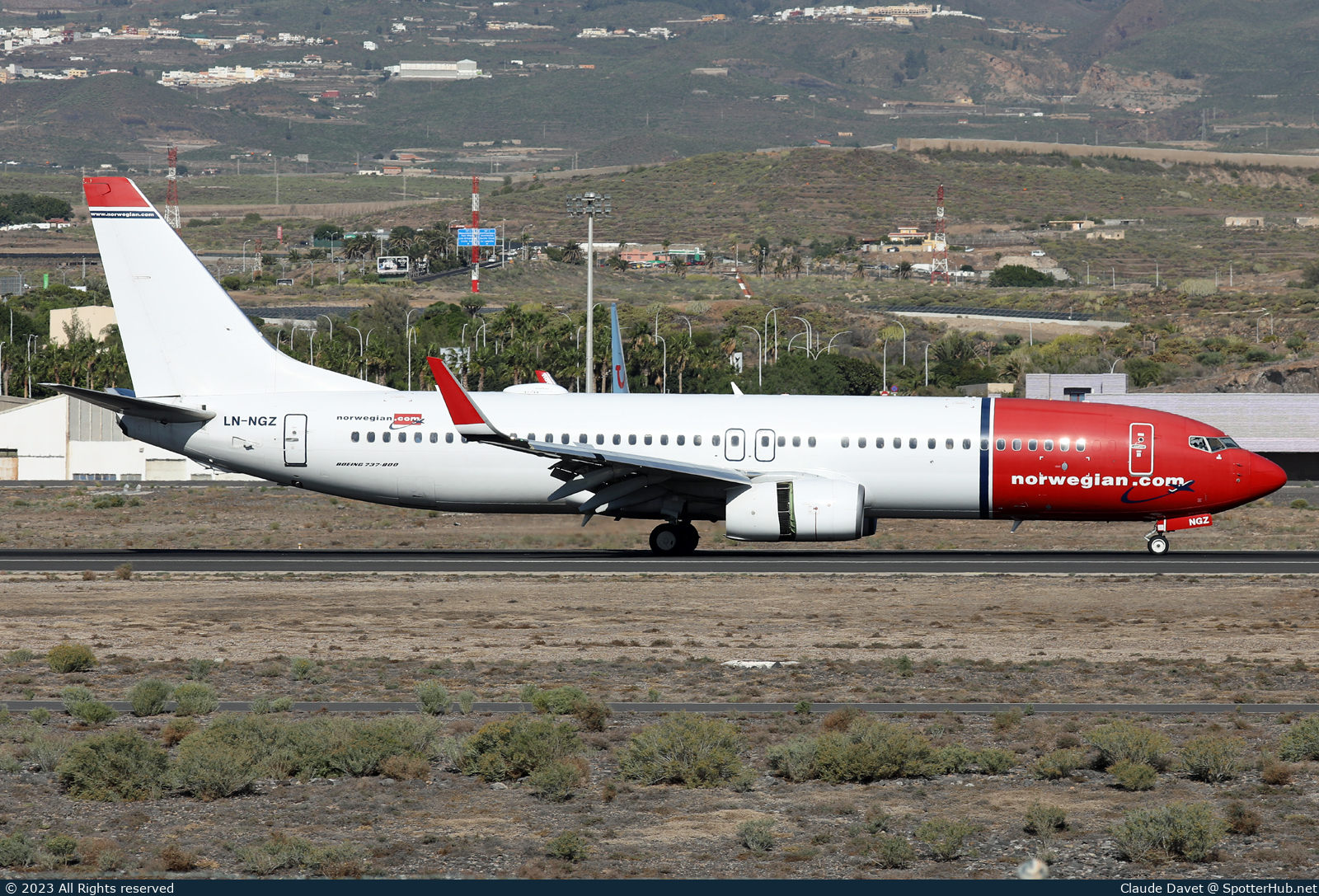 Photo of LN-NGZ - Boeing 737-8JP operated by Norwegian Air Shuttle