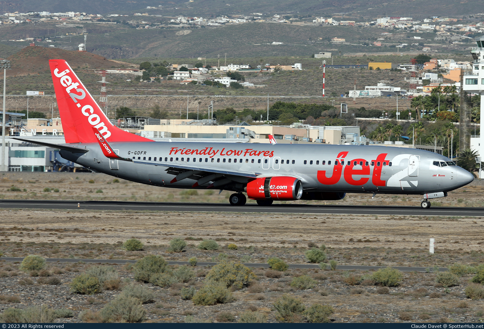 Photo of G-GDFR - Boeing 737-8Z9 operated by Jet2