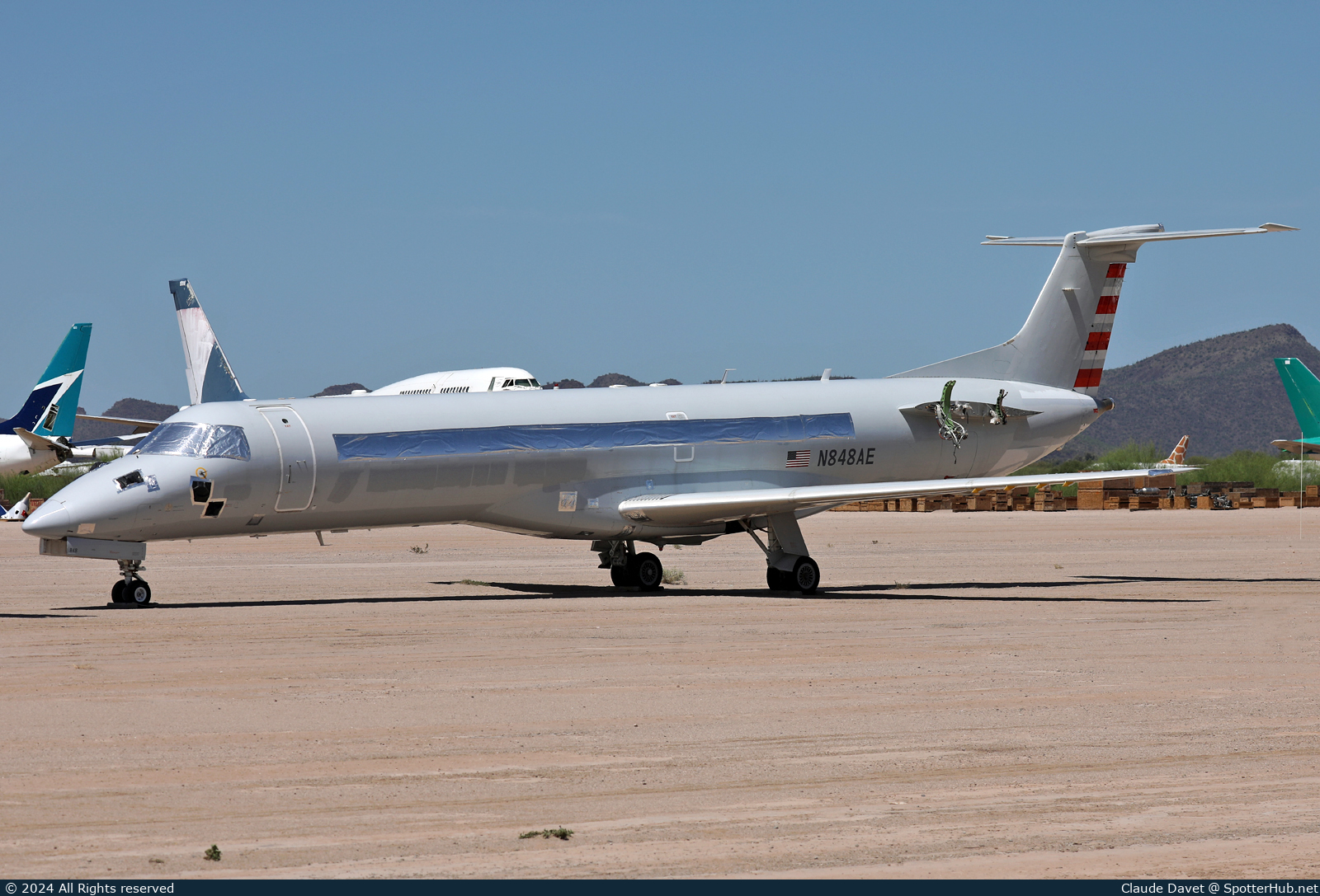 Photo of N848AE - Embraer ERJ-140LR operated by American Eagle (opb Envoy Air)