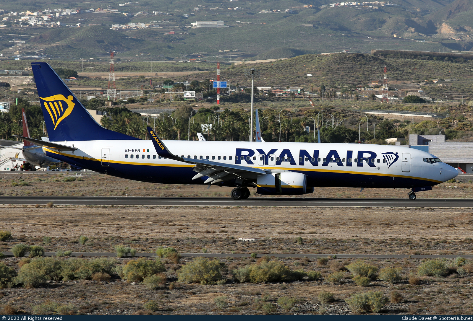 Photo of EI-EVN - Boeing 737-8AS operated by Ryanair