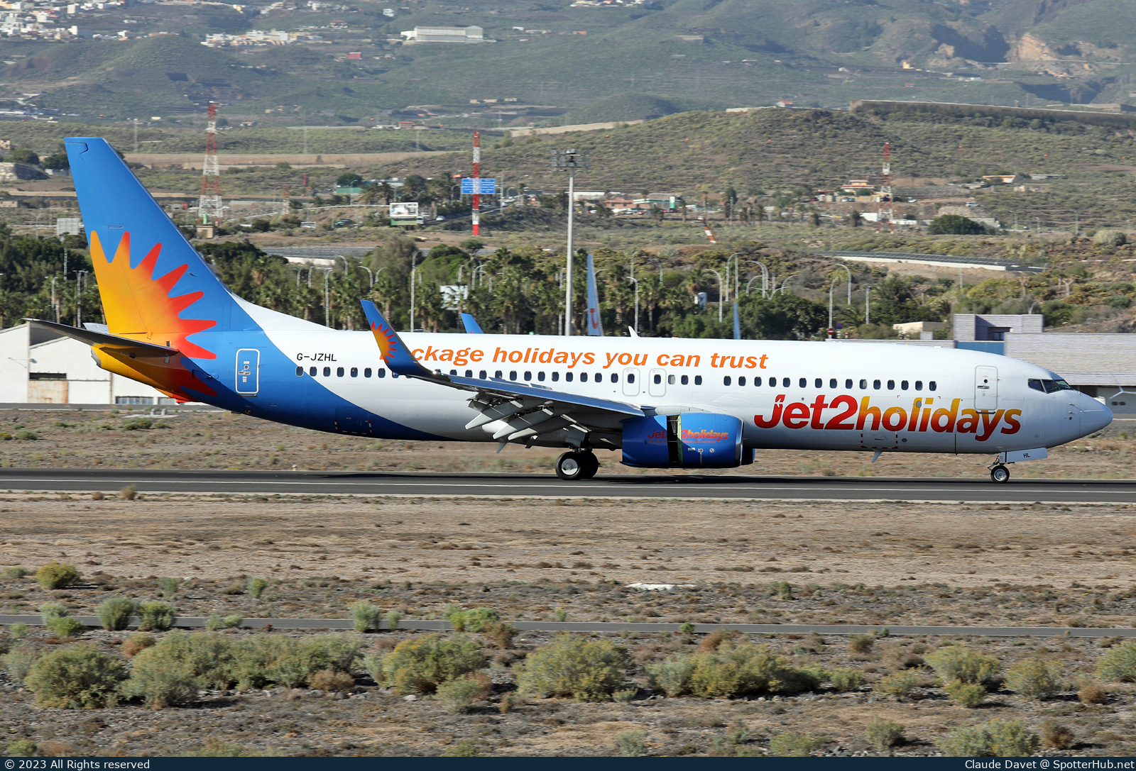 Photo of G-JZHL - Boeing 737-8MG operated by Jet2
