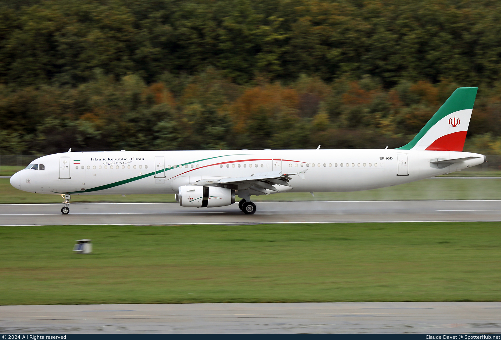 Photo of EP-IGD - Airbus A321-231 operated by Government of Islamic Republic of Iran