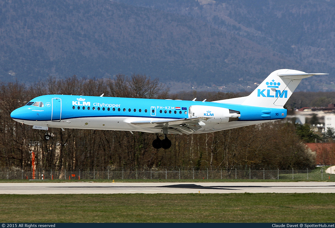 Photo of PH-KZM - Fokker 70 operated by KLM Cityhopper