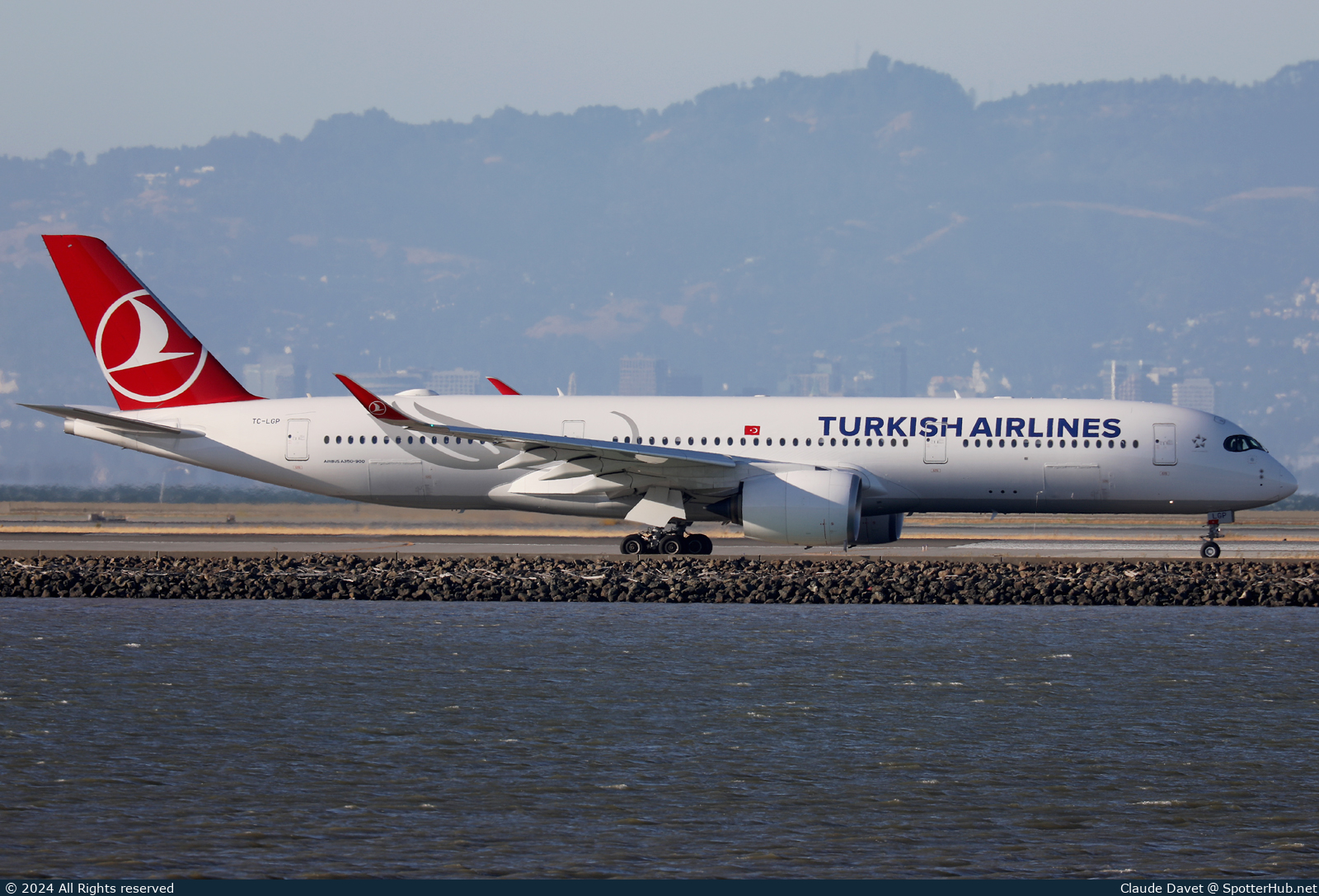 Photo of TC-LGP - Airbus A350-941 operated by Turkish Airlines