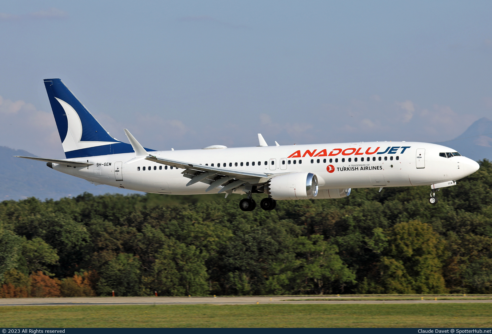 Photo of 9H-GEM - Boeing 737 MAX 8 operated by AnadoluJet (opb SmartLynx Malta)