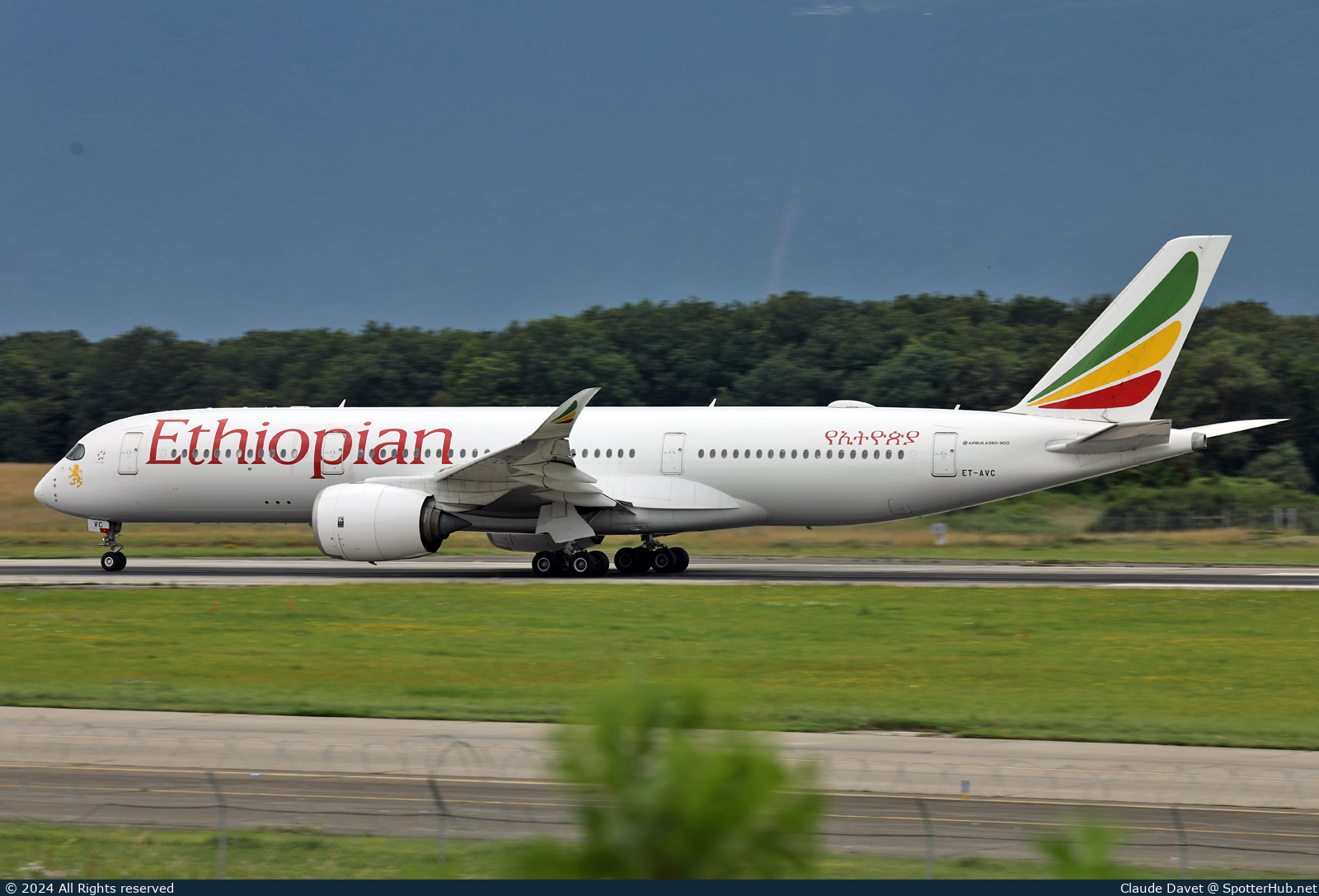 Photo of ET-AVC - Airbus A350-941 operated by Ethiopian Airlines