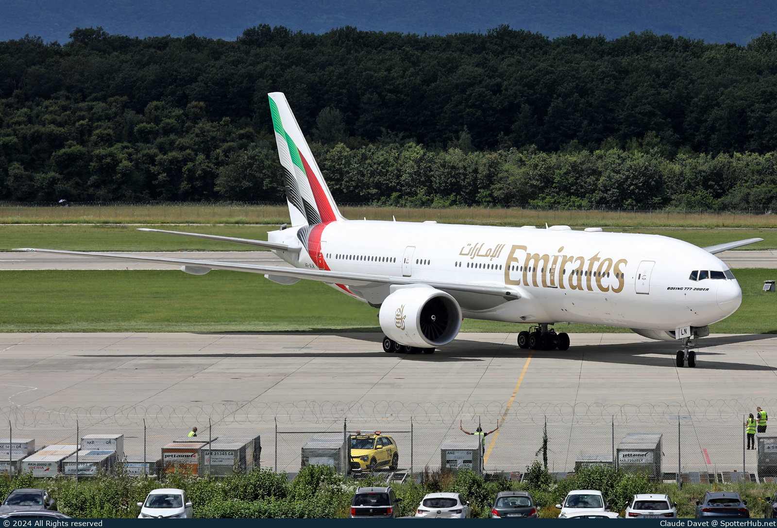 Photo of A6-ALN - Boeing 777-2AN(ER) operated by United Arab Emirates Presidential Flight