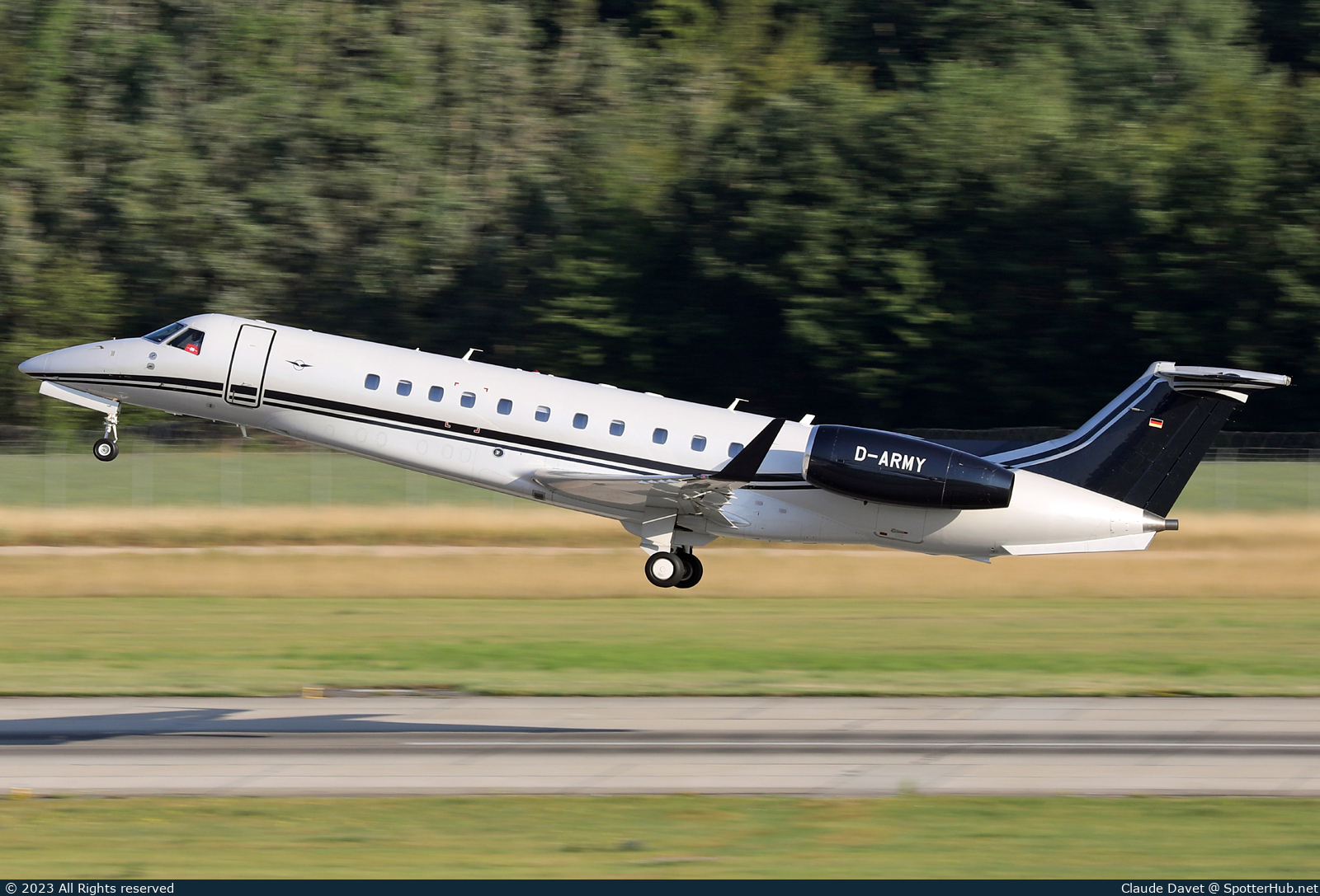 Photo of D-ARMY - Embraer Legacy 650E operated by Air Hamburg