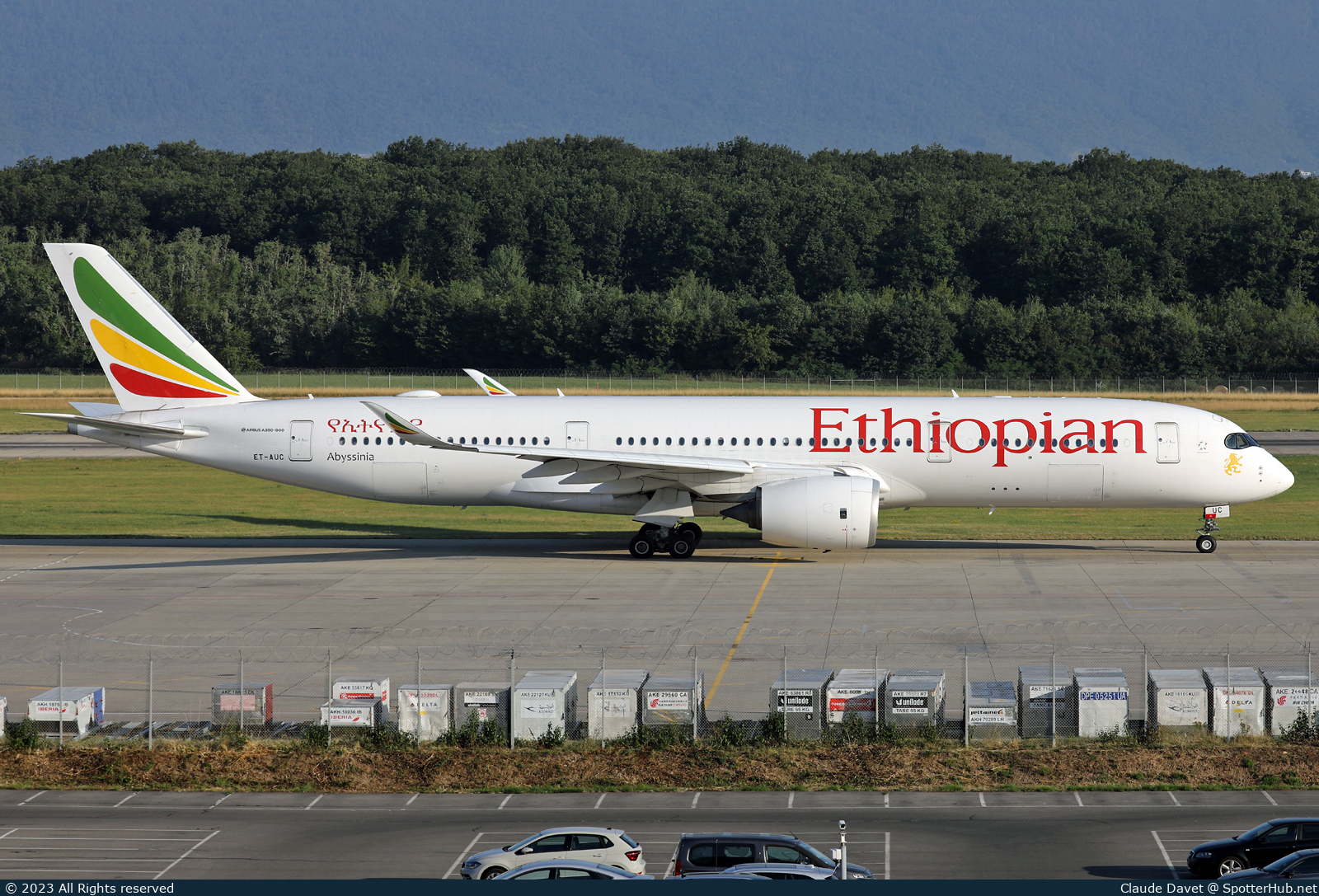 Photo of ET-AUC - Airbus A350-941 operated by Ethiopian Airlines