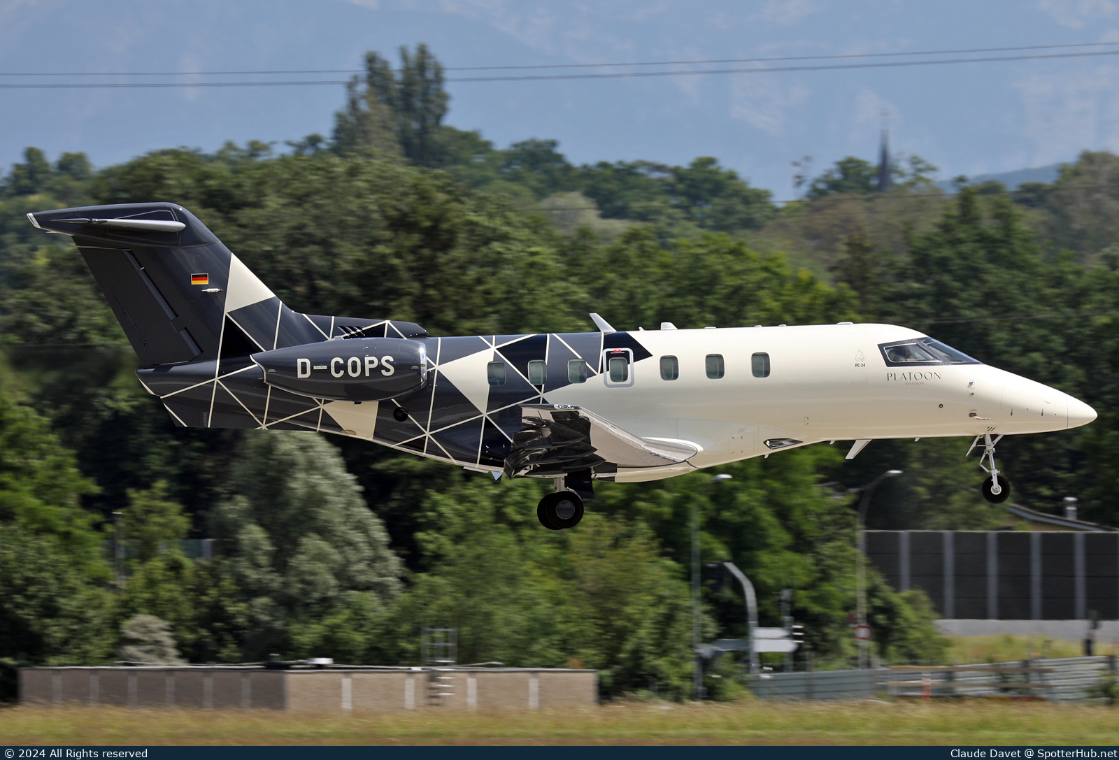 Photo of D-COPS - Pilatus PC-24 operated by Platoon Aviation