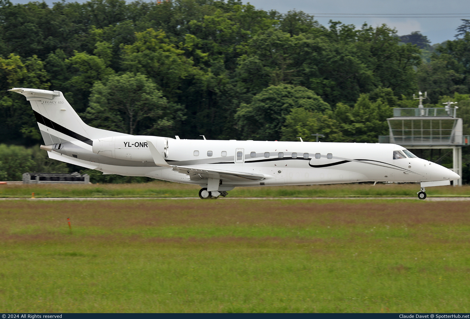 Photo of YL-ONR - Embraer Legacy 650 operated by Union Aviation