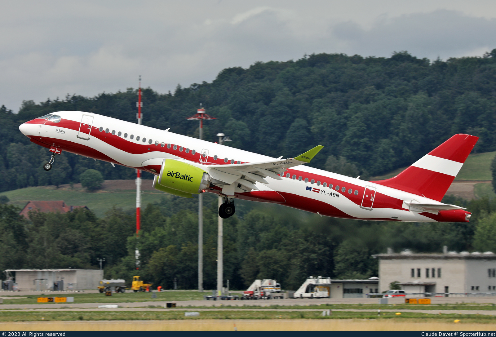 Photo of YL-ABN - Airbus A220-300 operated by airBaltic