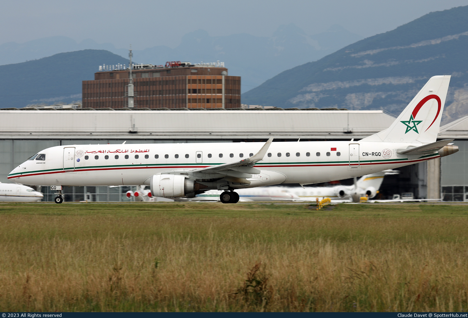 Photo of CN-RGQ - Embraer ERJ-190AR operated by Royal Air Maroc