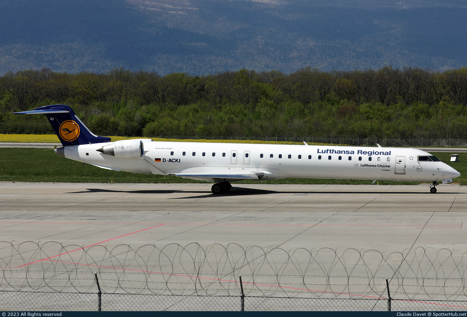 Photo of D-ACKI - Bombardier CRJ-900LR operated by Lufthansa CityLine