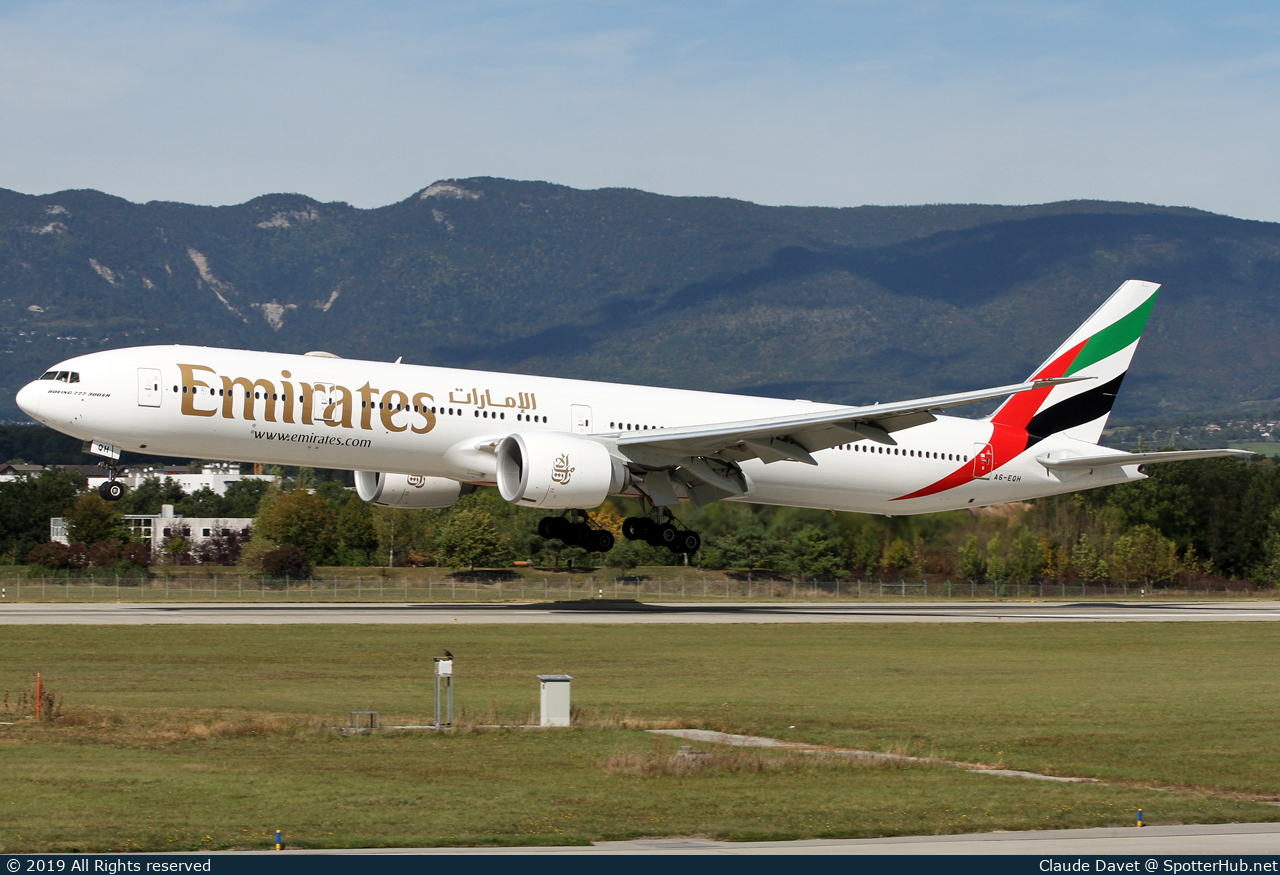 Photo of A6-EQH - Boeing 777-31H(ER) operated by Emirates