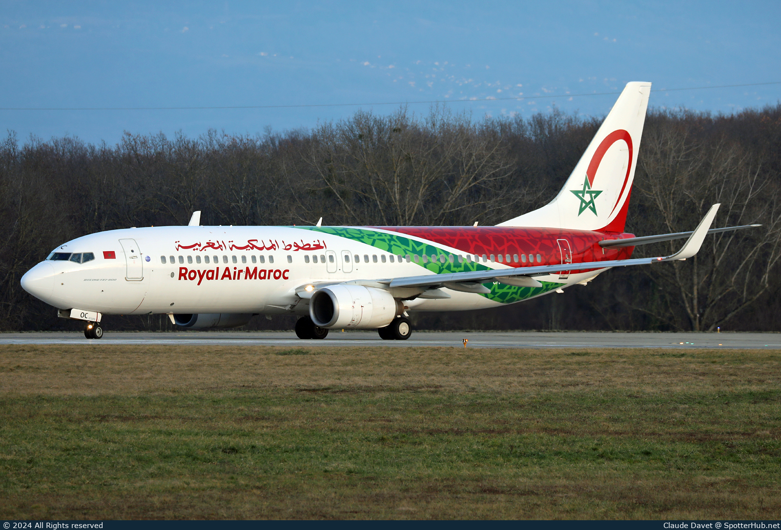 Photo of CN-ROC - Boeing 737-8B6 operated by Royal Air Maroc