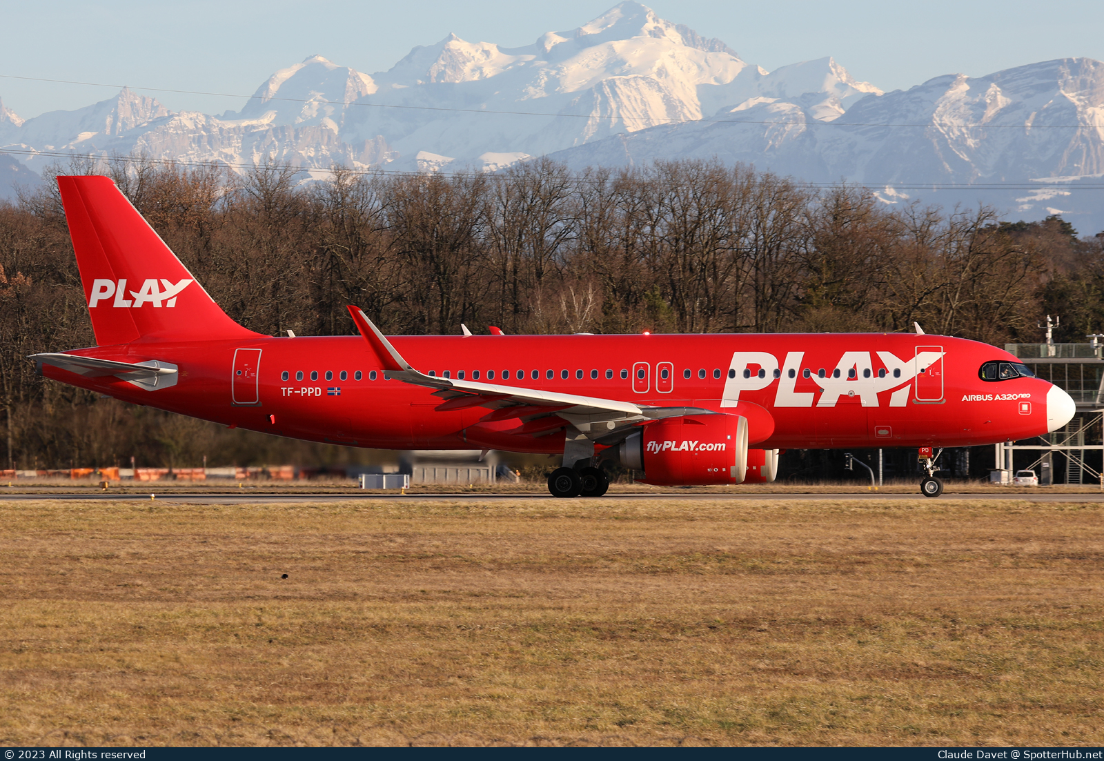 Photo of TF-PPD - Airbus A320-251N operated by PLAY