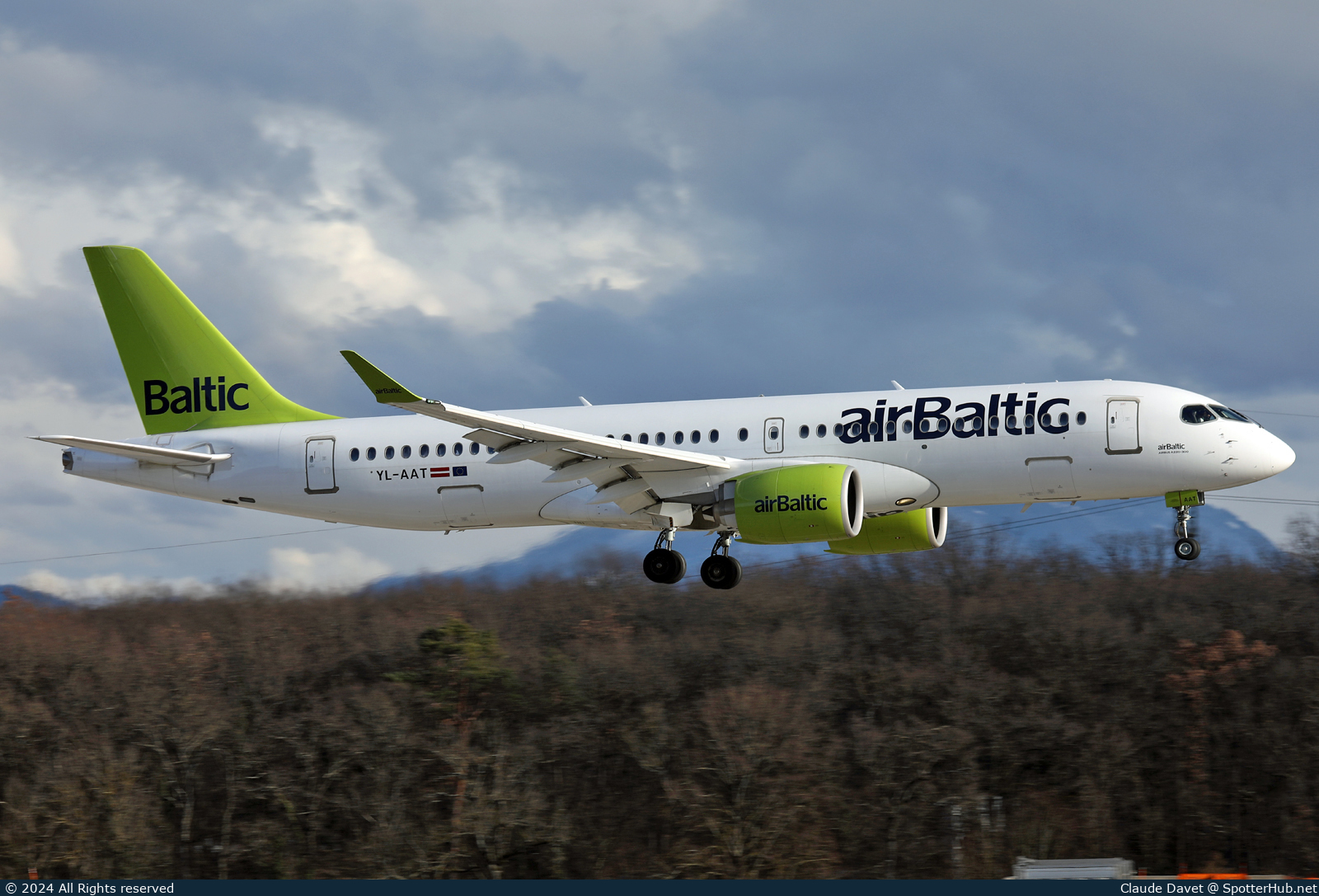Photo of YL-AAT - Airbus A220-300 operated by airBaltic