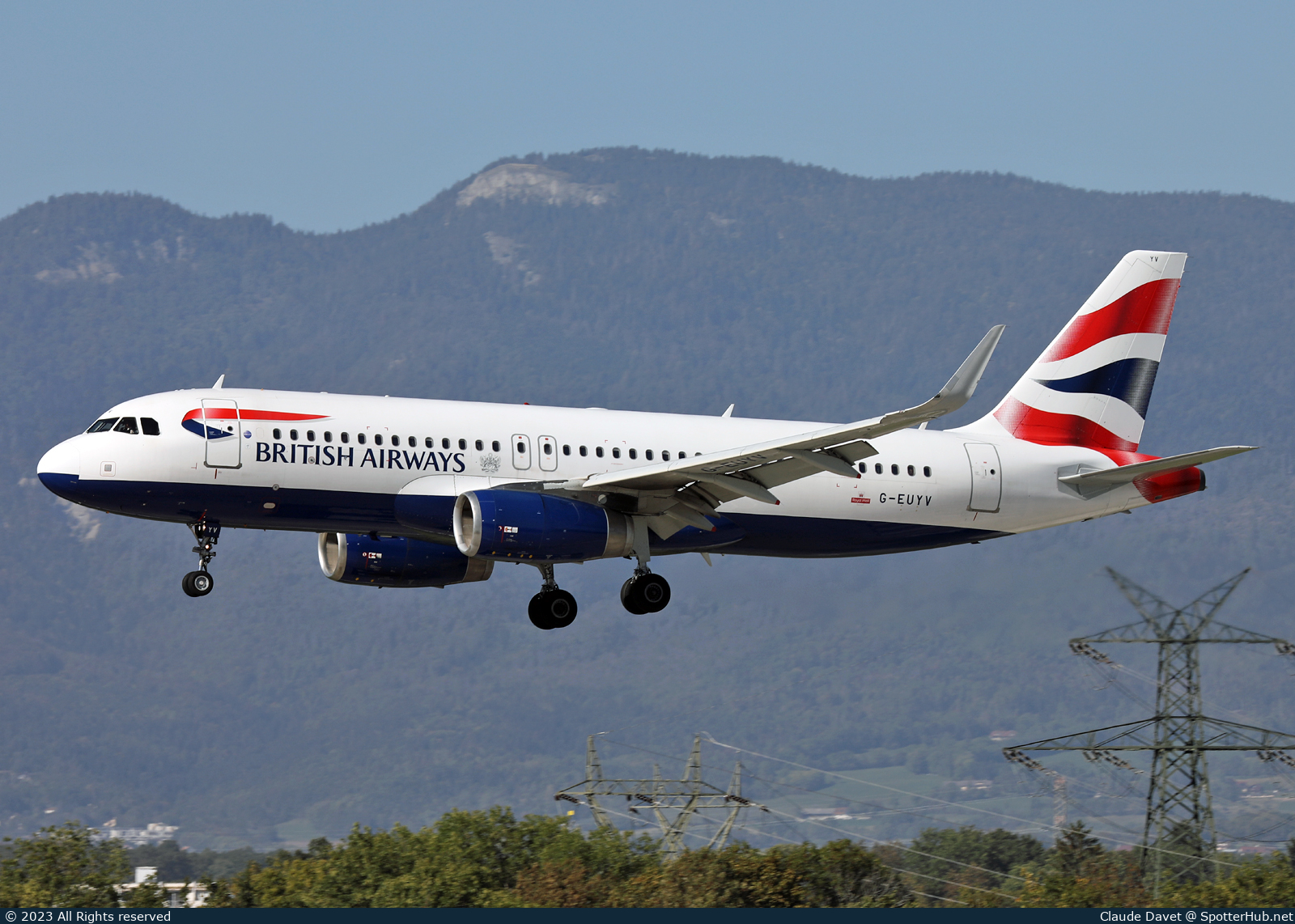 Photo of G-EUYV - Airbus A320-232 operated by British Airways