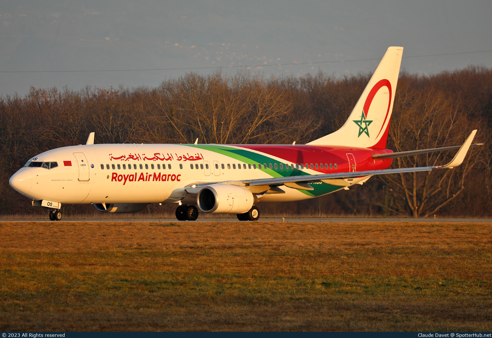 Photo of CN-ROS - Boeing 737-8B6 operated by Royal Air Maroc