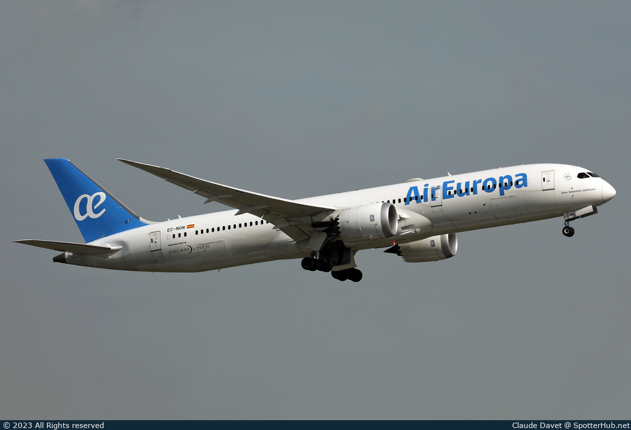 Photo of EC-NGN - Boeing 787-9 Dreamliner operated by Air Europa