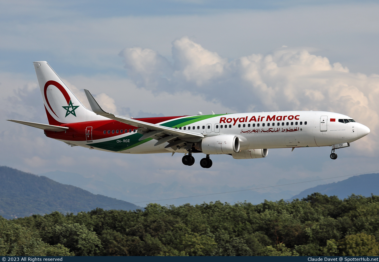 Photo of CN-ROZ - Boeing 737-8B6 operated by Royal Air Maroc