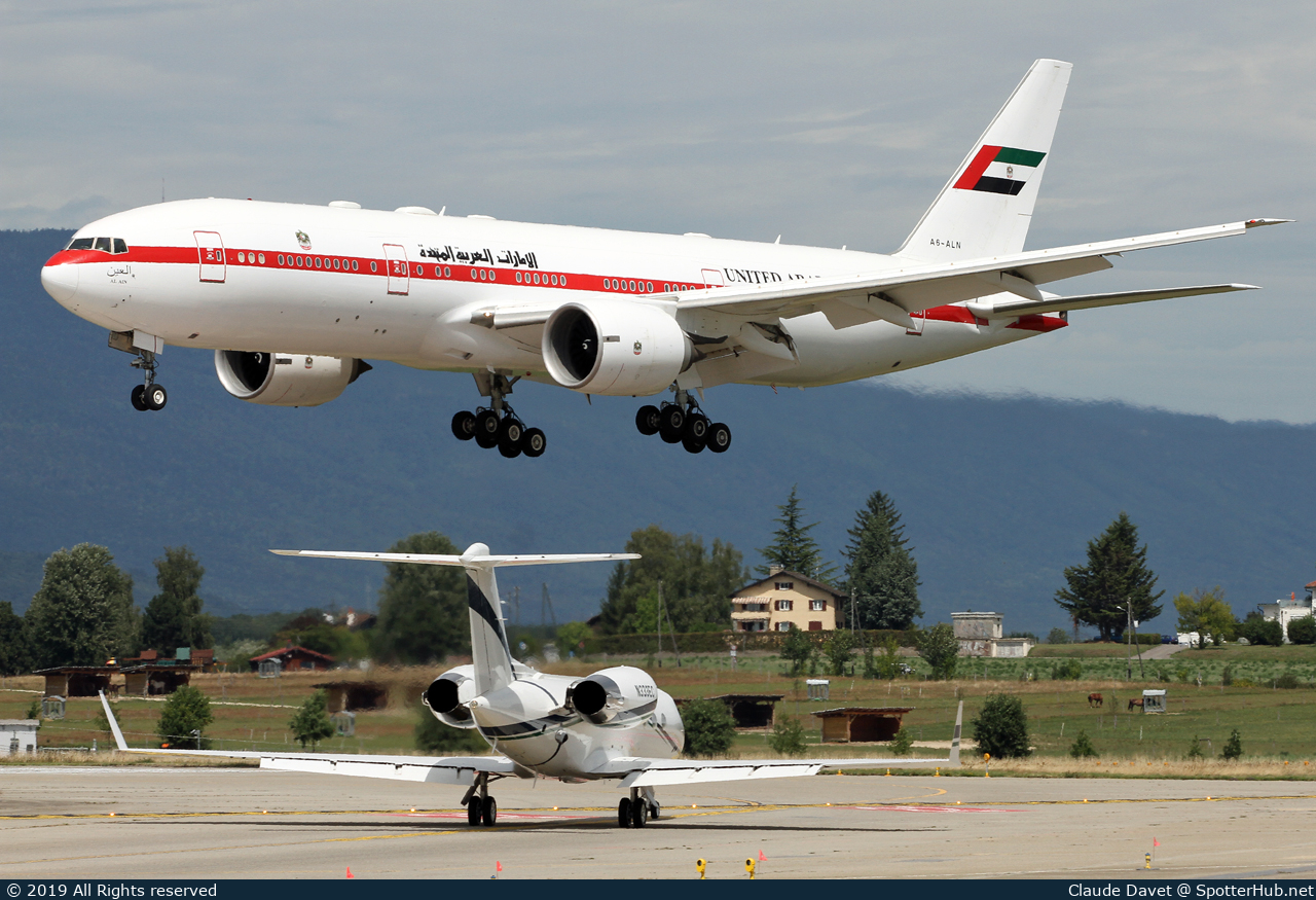 Photo of A6-ALN - Boeing 777-2AN(ER) operated by United Arab Emirates Presidential Flight