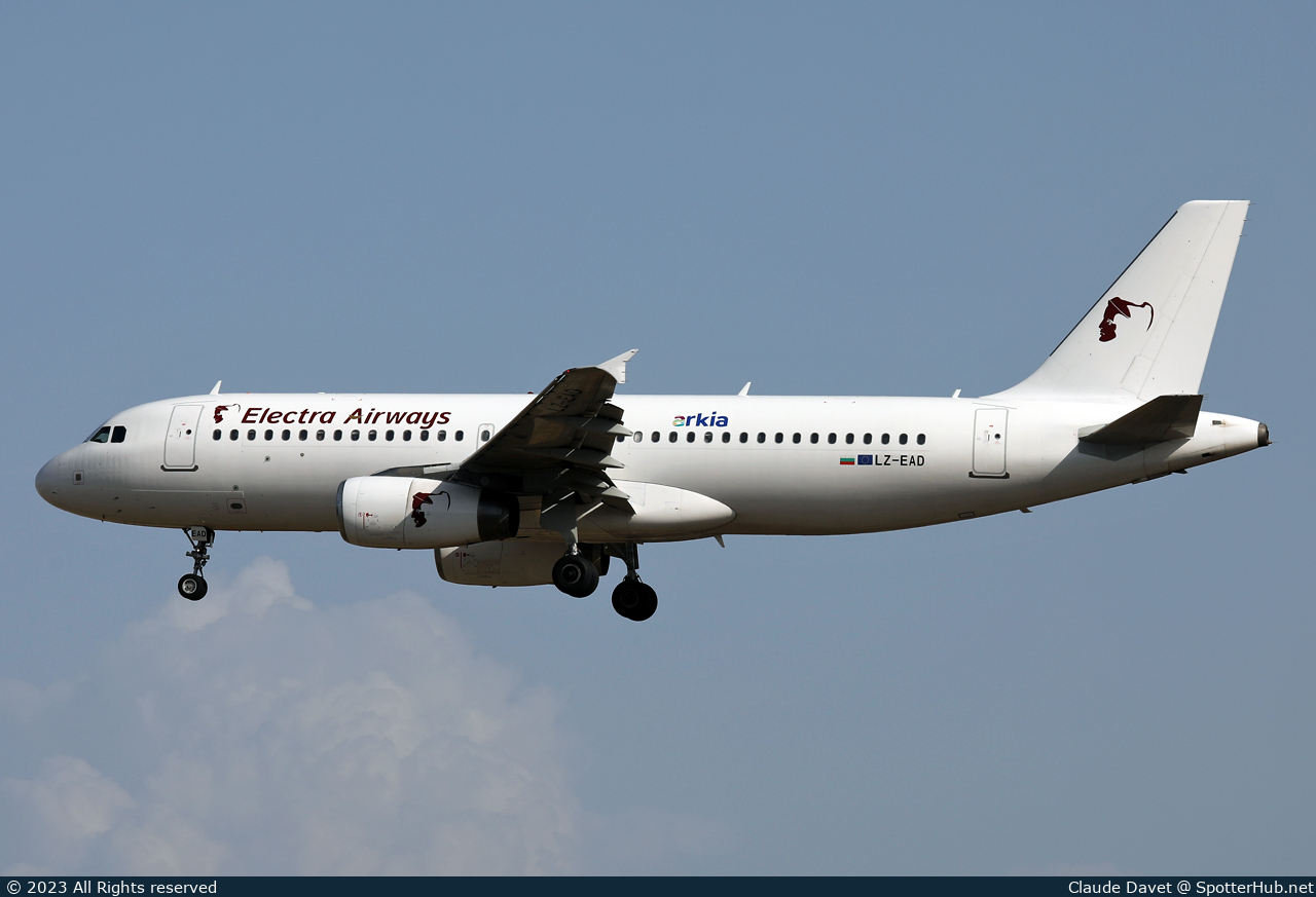Photo of LZ-EAD - Airbus A320-232 operated by Arkia Israeli Airlines (opb Electra Airways)