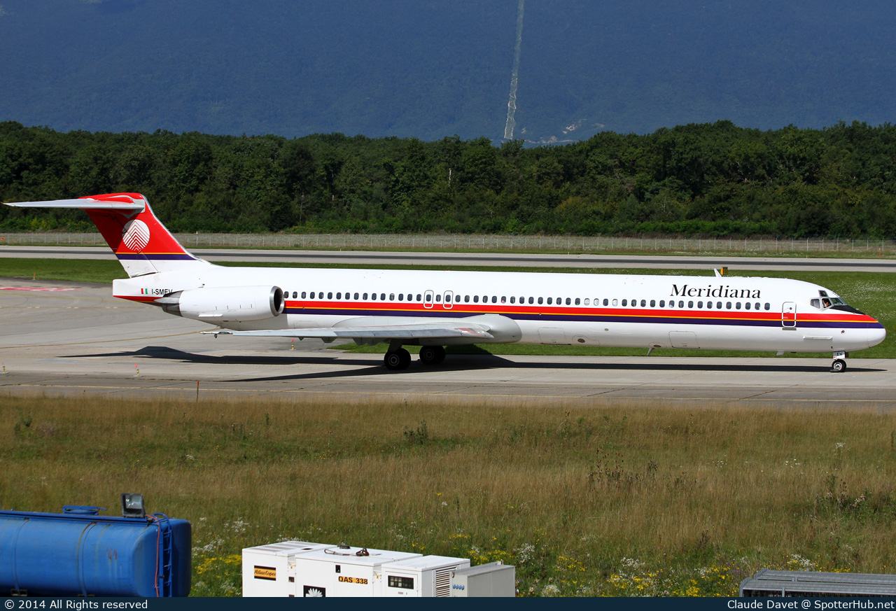Photo of I-SMEV - McDonnell Douglas MD-82 operated by Meridiana